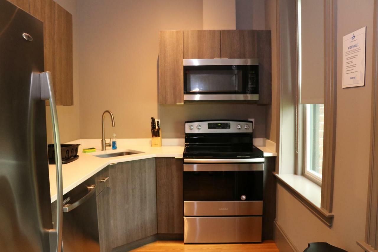 A Stylish Stay W/ A Queen Bed, Heated Floors.. #31 بروكلاين المظهر الخارجي الصورة