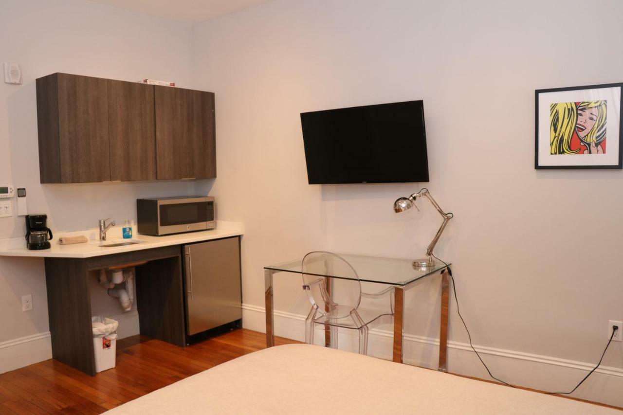 A Stylish Stay W/ A Queen Bed, Heated Floors.. #31 بروكلاين المظهر الخارجي الصورة